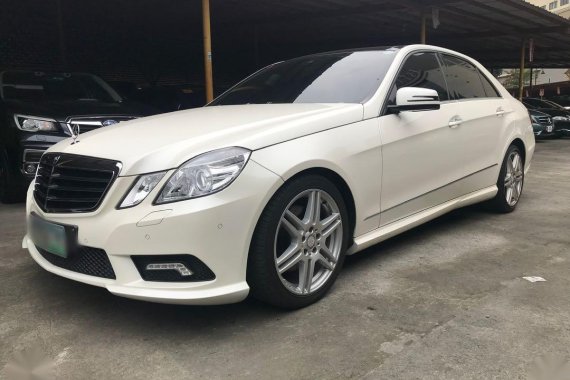 Pearl White Mercedes-Benz E350 2011 for sale in Pasig 