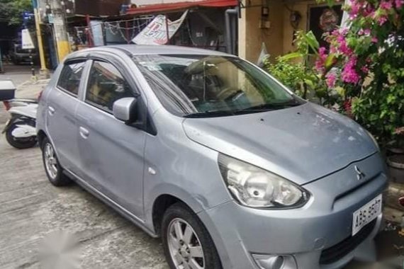 Selling Silver Mitsubishi Mirage 2015 in Carmona