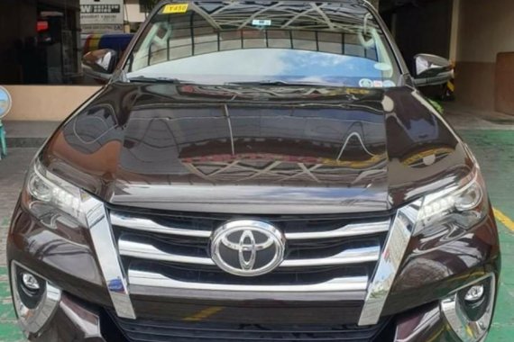 Selling Black Toyota Fortuner 2018 in Pateros