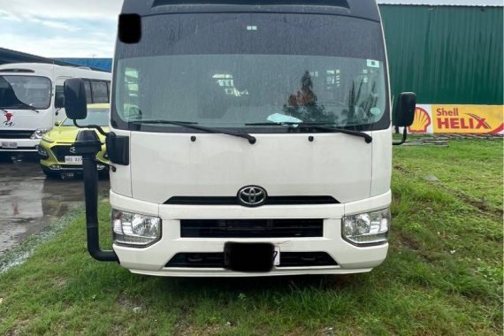 White Toyota Coaster 2019 for sale in Pasay