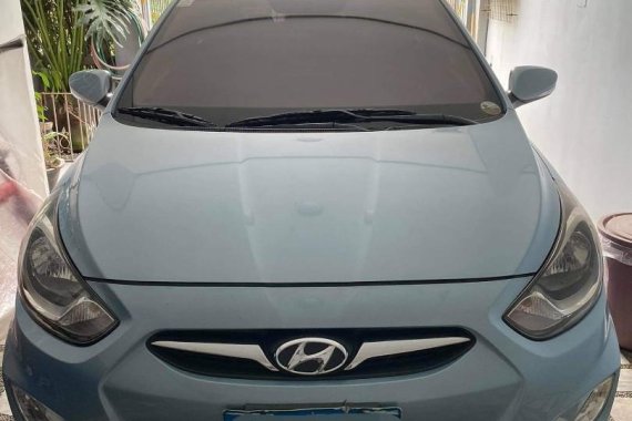 Selling Skyblue Hyundai Accent 2013 in Marikina