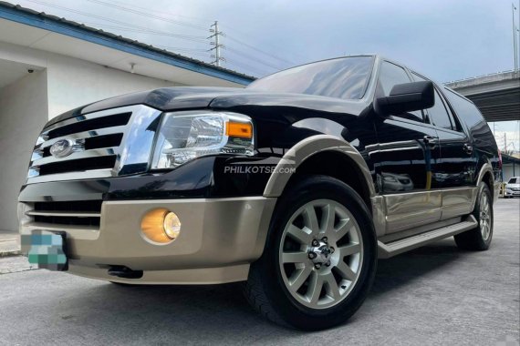 Top of the Line Ford Expedition 4X4 LWB Well Kept