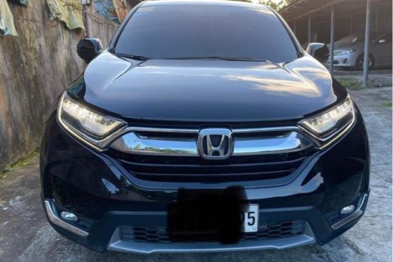 Selling Black Honda CR-V 2018 in Calamba