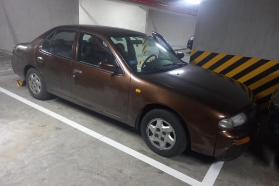 Selling Brown Nissan Altima 1993 in Cainta