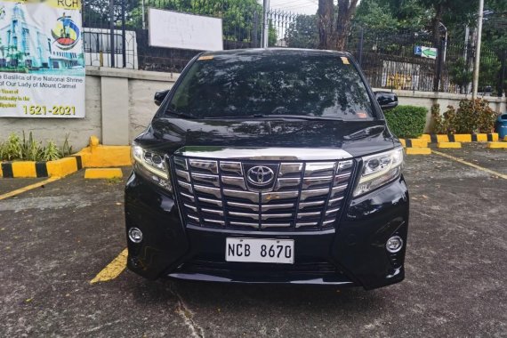 Sell Purple 2018 Toyota Alphard in Pateros