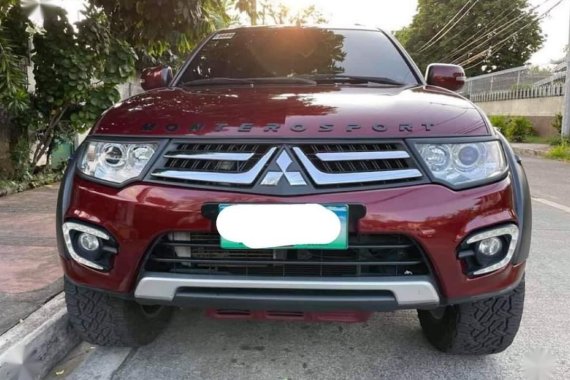 Red Mitsubishi Montero 2014 for sale in Mandaluyong