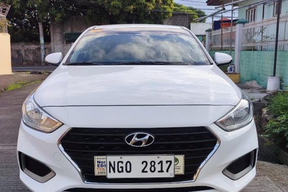 Selling White Hyundai Accent 2015 in San Pedro