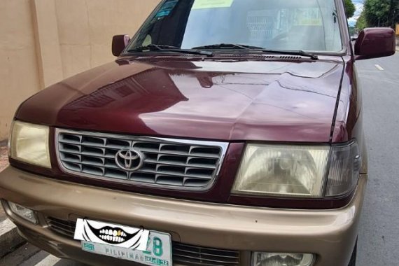 Selling Red Toyota Revo 2002 in Marikina