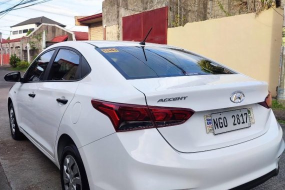 Selling White Hyundai Accent 2015 in San Pedro