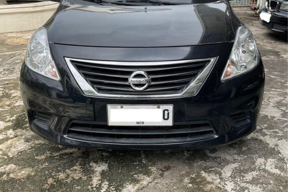 Black Nissan Almera 2015 for sale 