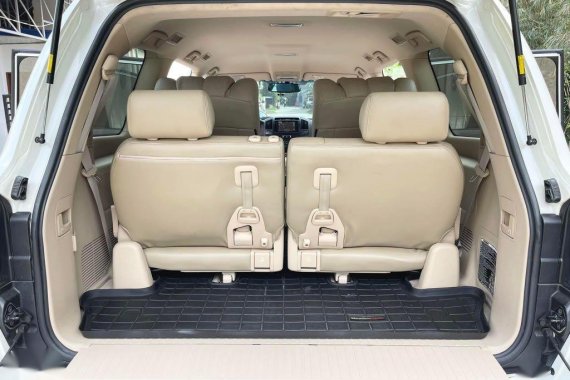 Selling Pearl White Toyota Land Cruiser 2020 in Quezon