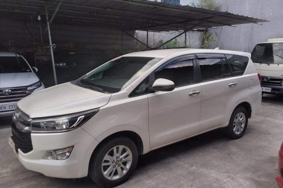 White Toyota Innova 2019 for sale in Quezon City