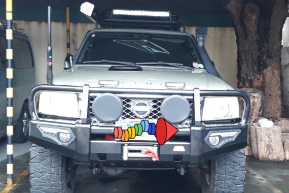 Silver Nissan Patrol Super Safari 2009 for sale in Caloocan 