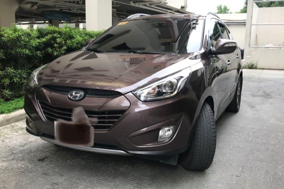 Red Hyundai Tucson 2014 for sale in Marikina