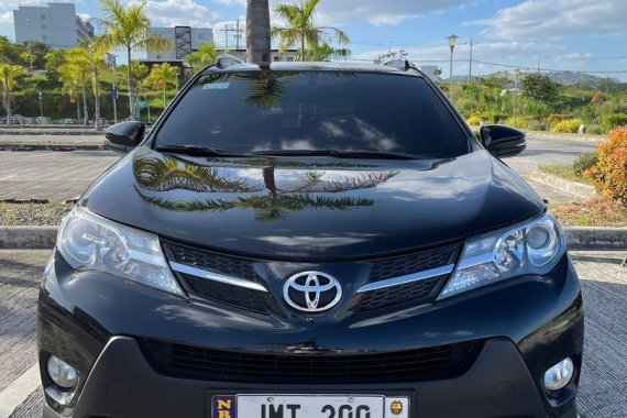 Selling Black Toyota RAV4 2013 in Mabalacat