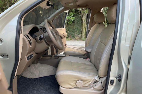 Silver Nissan Navara 2011 for sale in Quezon City