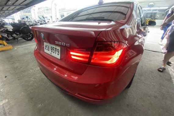 Selling Red BMW 320D 2015 in Pasig