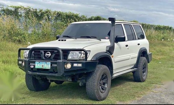 White Nissan Patrol 2004 for sale in Subic