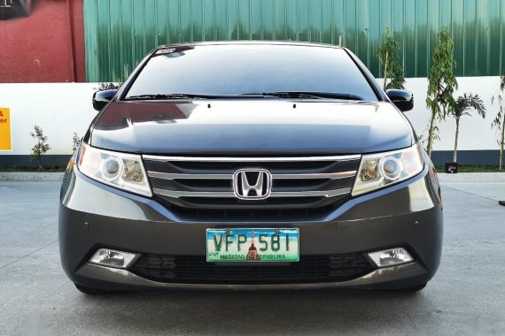 Grey Honda Odyssey 2013 for sale in Parañaque