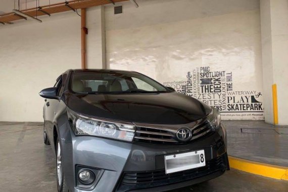 Silver Toyota Corolla Altis 2016 for sale in Mandaluyong 