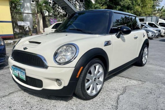 Selling White Mini Cooper S 2007 in Pasig