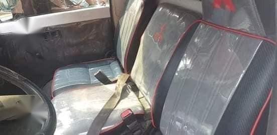 White Mitsubishi L300 2000 for sale in Bulacan