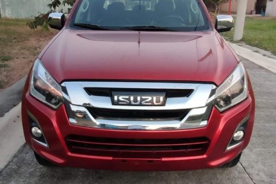 Red Isuzu D-Max 2017 for sale in Imus