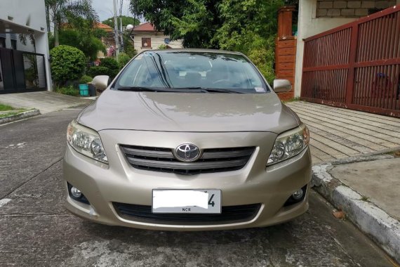 Grey Toyota Corolla Altis 2010 for sale in Parañaque