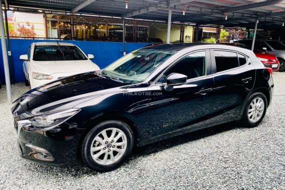 2019 MAZDA 3 1.5V AUTOMATIC SKYACTIV HATCHBACK TOP OF THE LINE! PUSH BUTTON! FINANCING AVAILABLE!