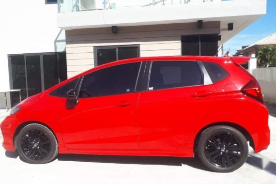 Selling Red Honda Jazz 2021 in Bacoor