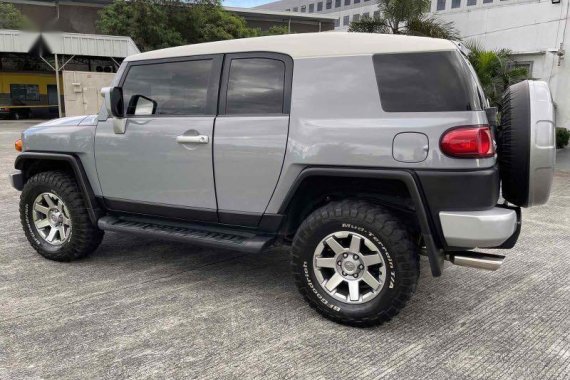 Selling Grey Toyota FJ Cruiser 2016 in Pasig