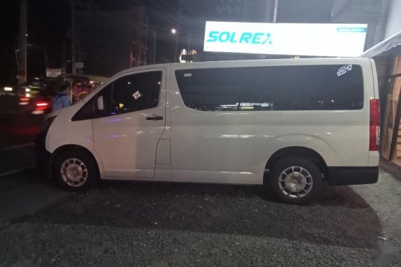 Selling White Toyota Hiace 2019 in Imus