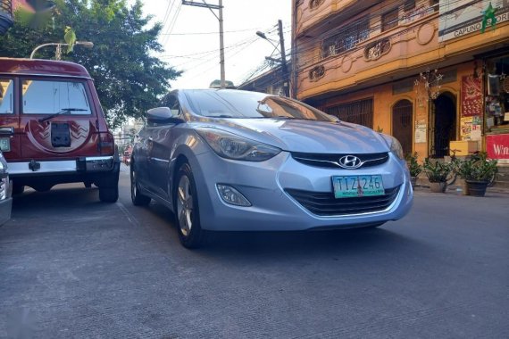 Silver Hyundai Elantra 2012 for sale in Manila