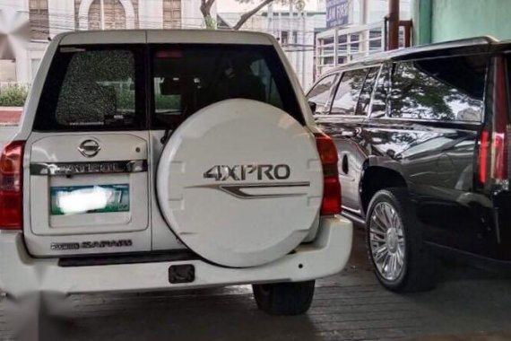 Selling White Nissan Patrol 2013 in Quezon