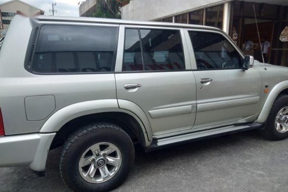 Selling Silver Nissan Patrol 2006 in Parañaque