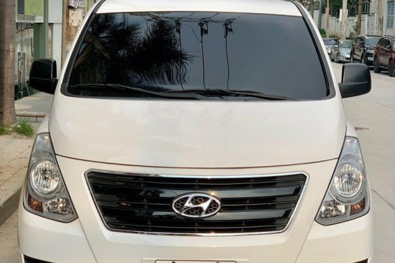 Sell Pearl White 2017 Hyundai Grandeur in Pasig