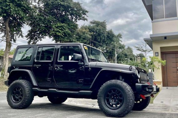 Sell Black 2017 Jeep Wrangler in Angeles