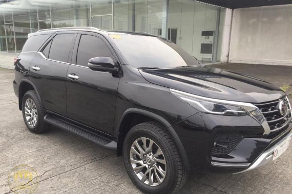 Selling Black Toyota Fortuner 2021 in Quezon