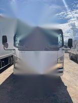 Selling White Isuzu Elf 2018 in Caloocan