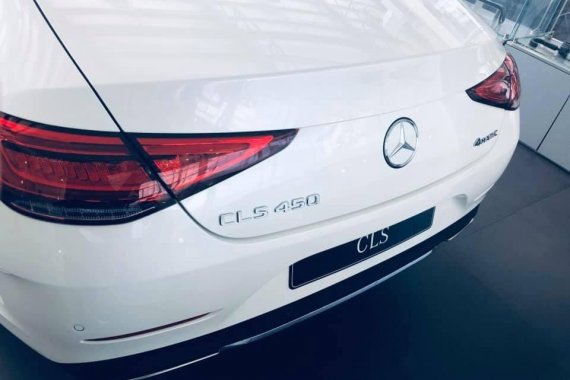 Selling White Mercedes-Benz CLS 450 2020 in Manila