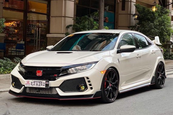 Sell White 2020 Honda Civic in Taytay
