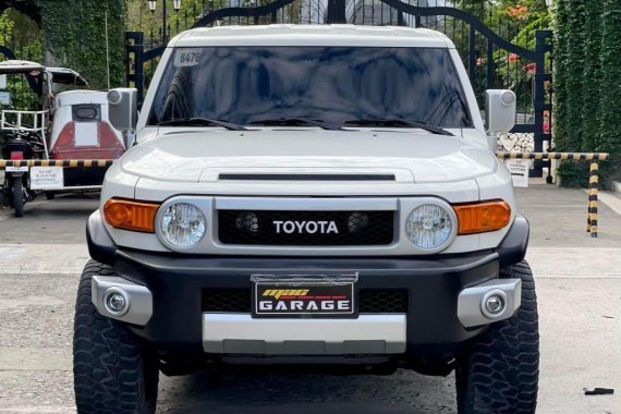 Selling Pearl White Toyota Fj Cruiser 2017 in Quezon City