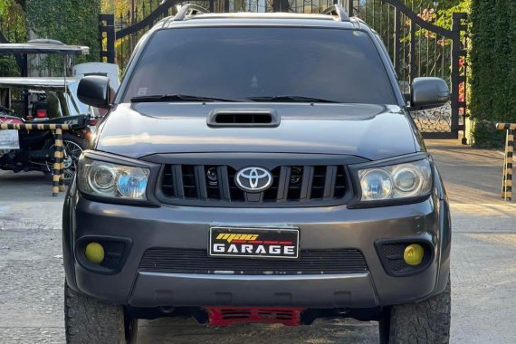 Selling Grey Toyota Fortuner 2006 in Quezon City