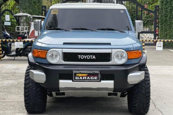 Selling Blue Toyota Fj Cruiser 2017 in Quezon City