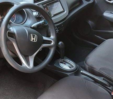 Sell Red 2009 Honda Jazz in Quezon City