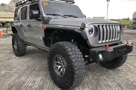 Selling Grey Jeep Wrangler 2019 in Pasig