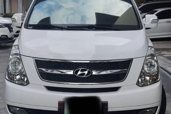 White 2012 Hyundai Starex for sale in Automatic