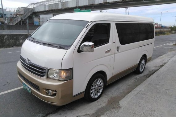 Pearl White Toyota Hiace Super Grandia 2009 for sale in Manila