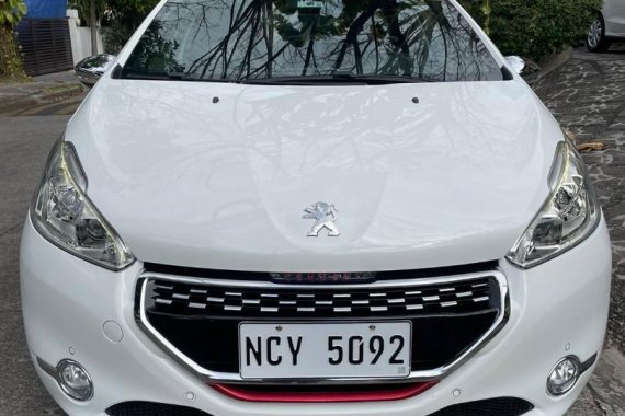 White Peugeot 208 2018 for sale in Muntinlupa 