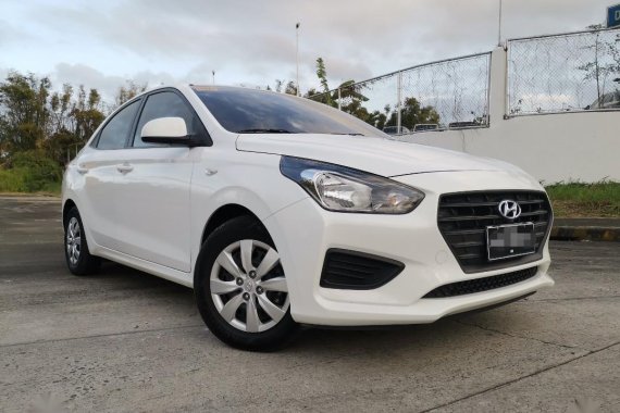 Pearl White Hyundai Reina 2021 for sale in Manila
